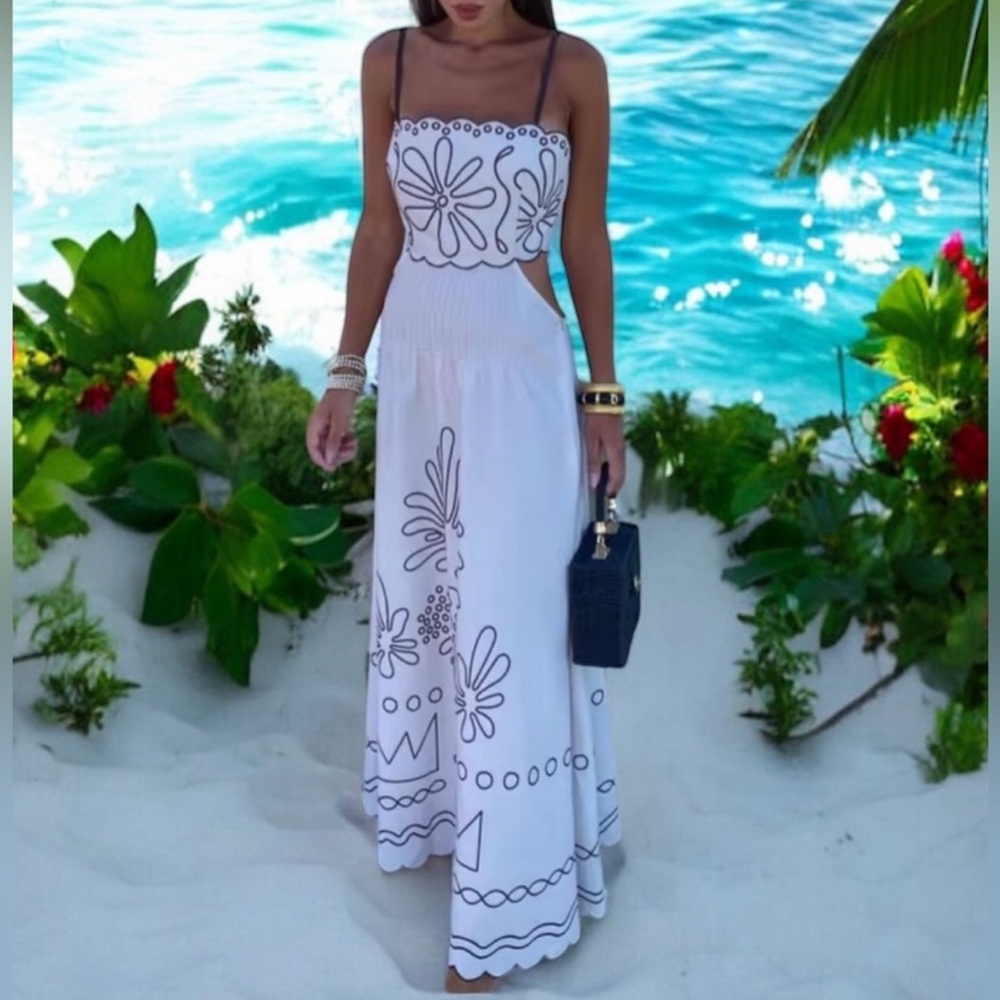Scalloped Edge Embroidered
Maxi Dress
$129